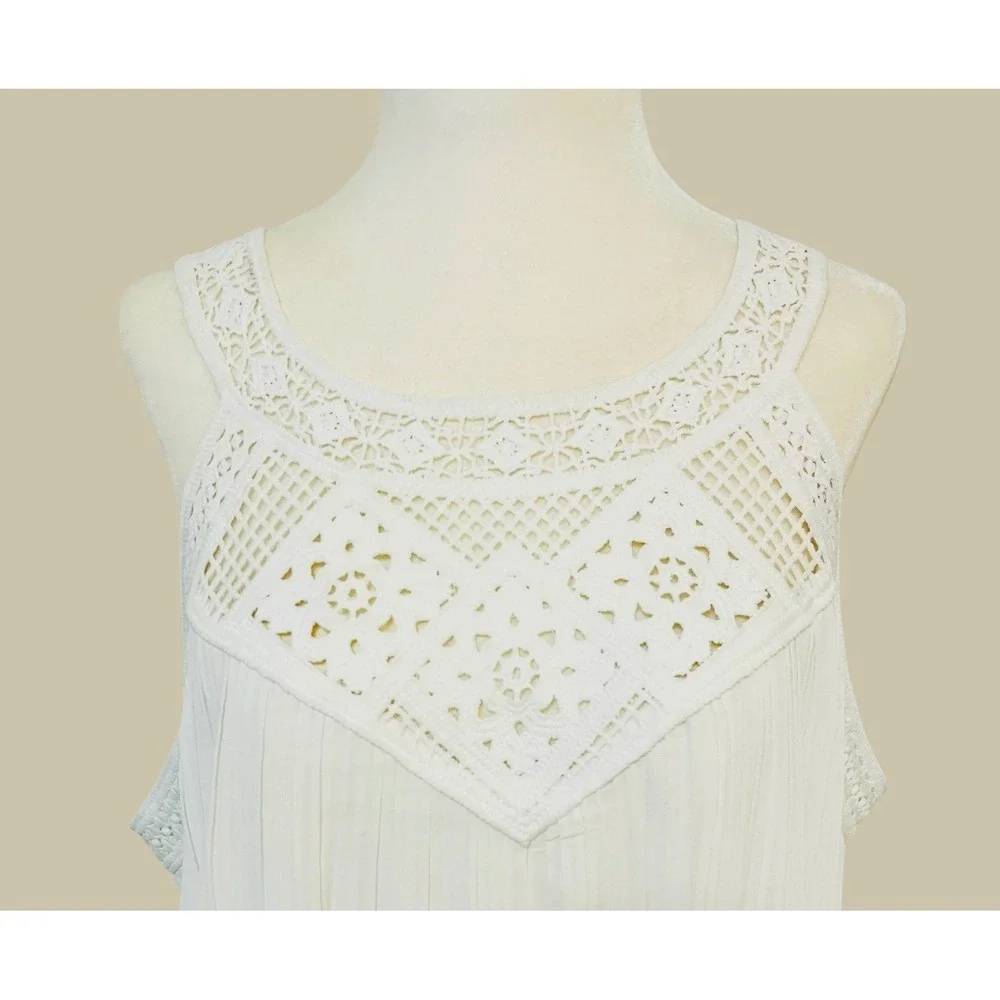 NEW White Crochet Lace Accordian Pleated Sleeveless Dress Size Large - Picture 4 of 9